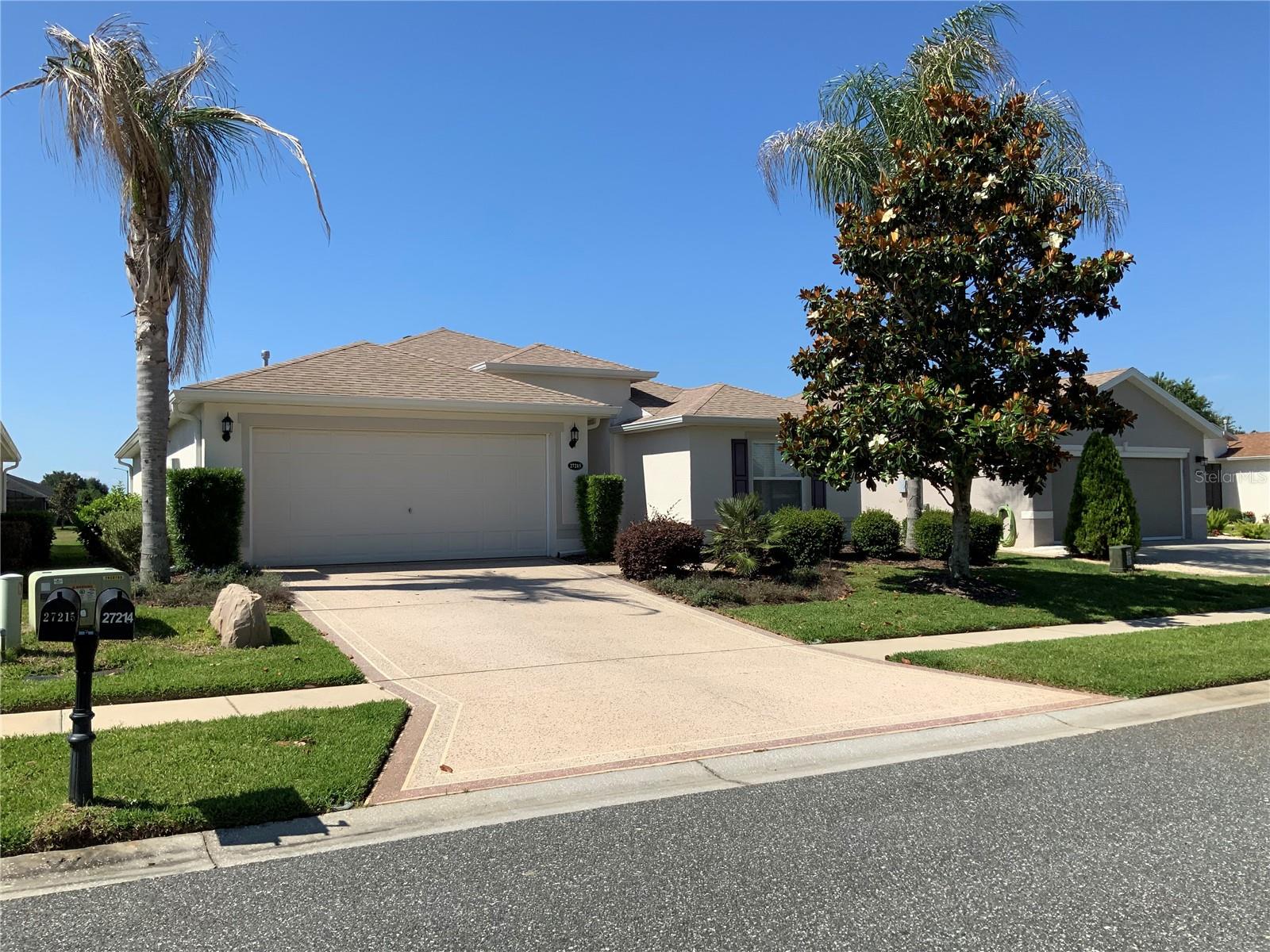 Single Family Residence em LEESBURG, FL - Daniel Dourado