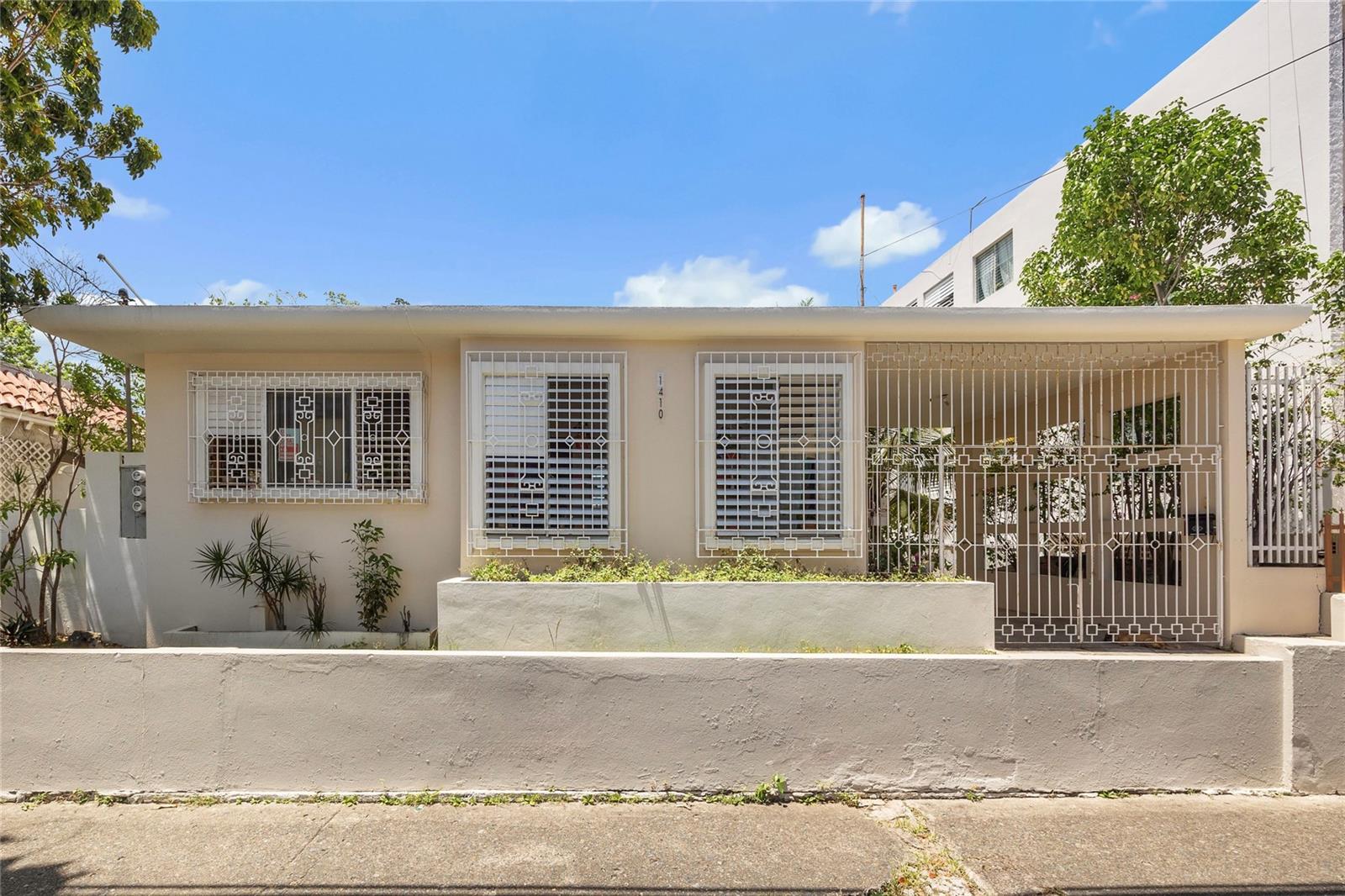 Single Family Residence in SAN JUAN, PR - Daniel Dourado