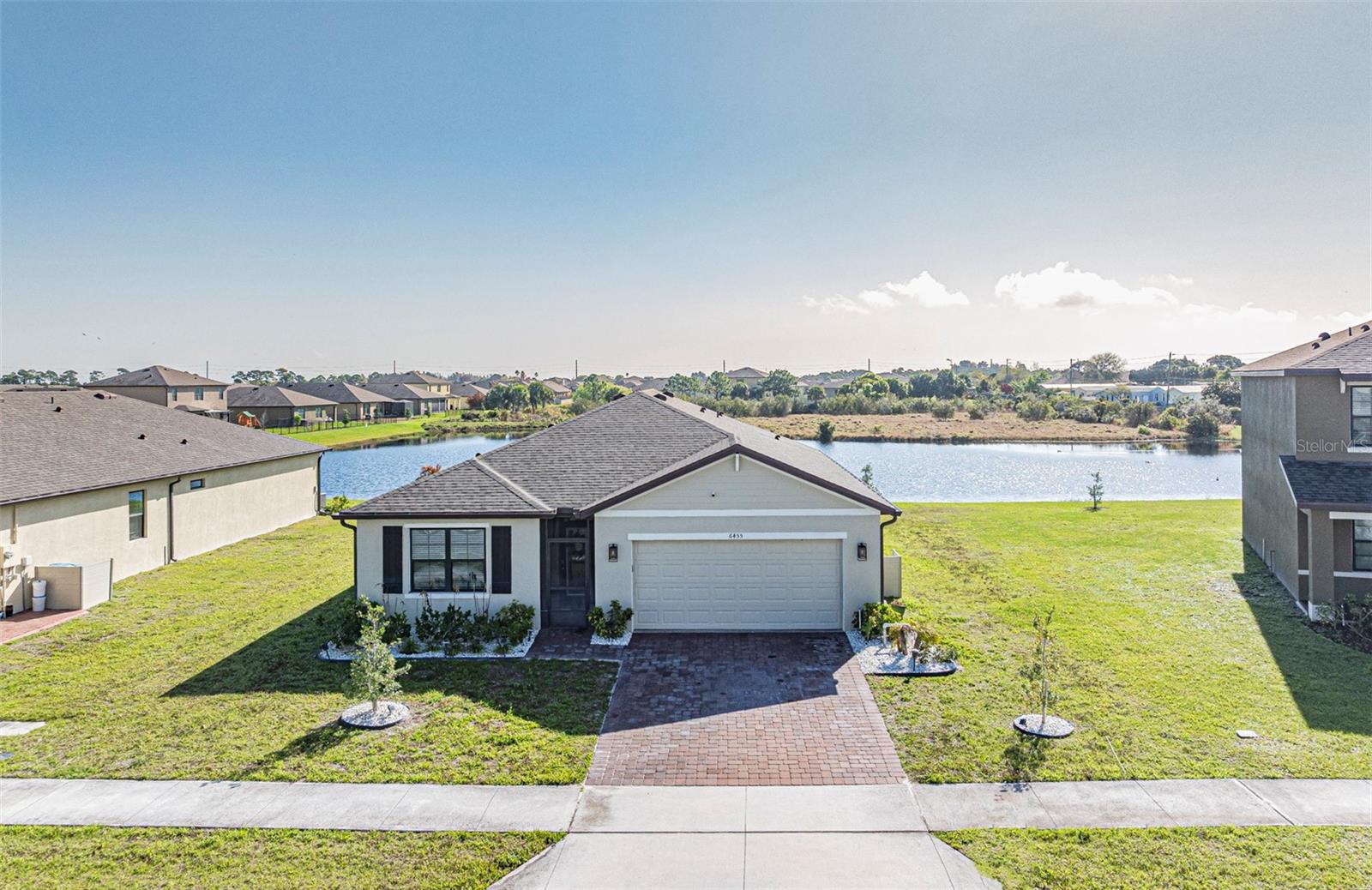 Single Family Residence in GRANT VALKARIA, FL - Daniel Dourado