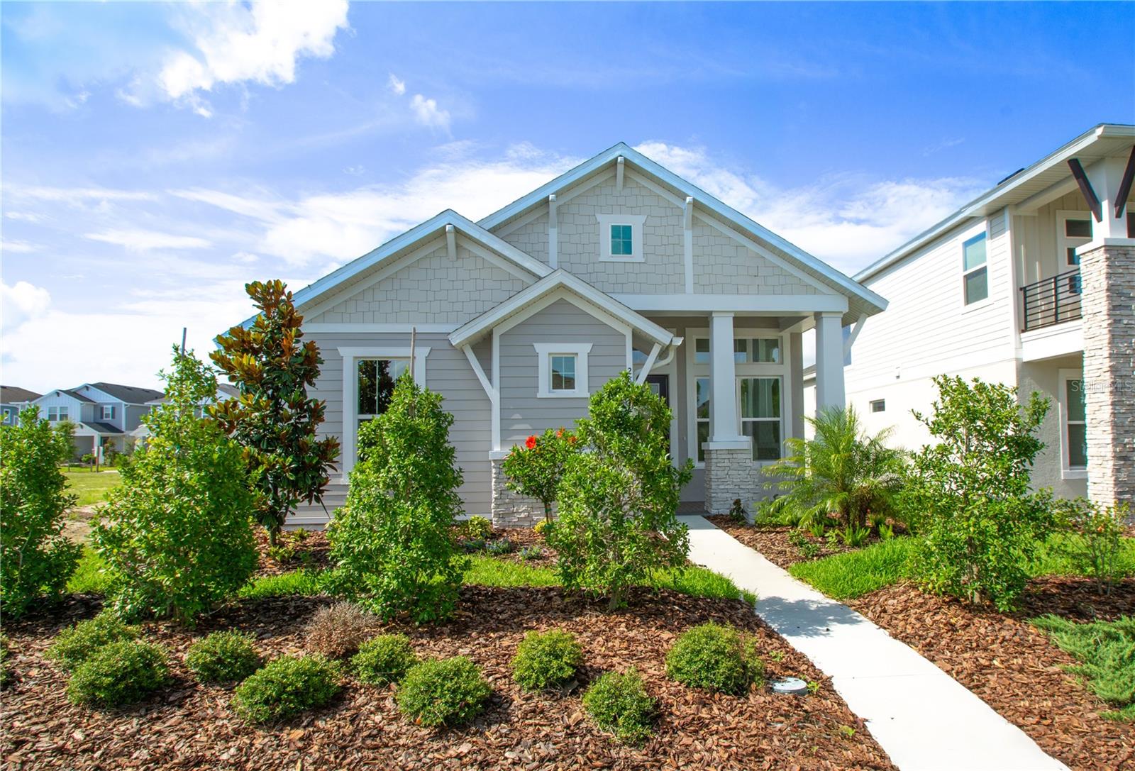 Single Family Residence in WESLEY CHAPEL, FL - Daniel Dourado