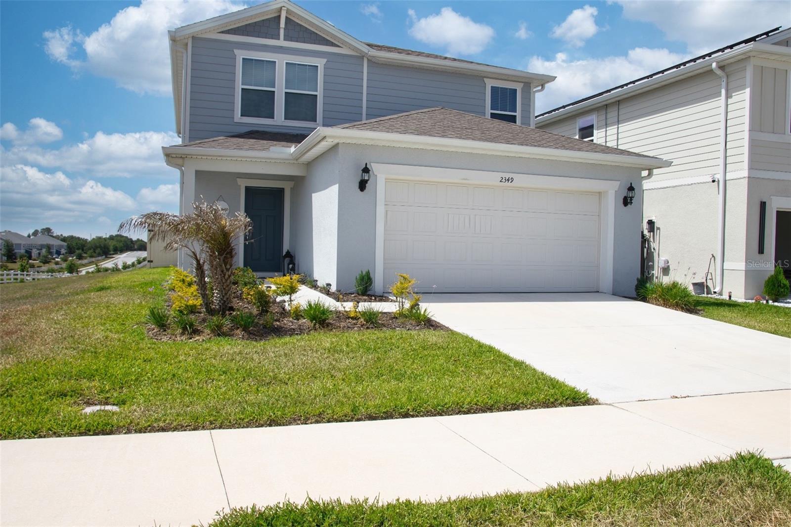 Single Family Residence in DAVENPORT, FL - Daniel Dourado