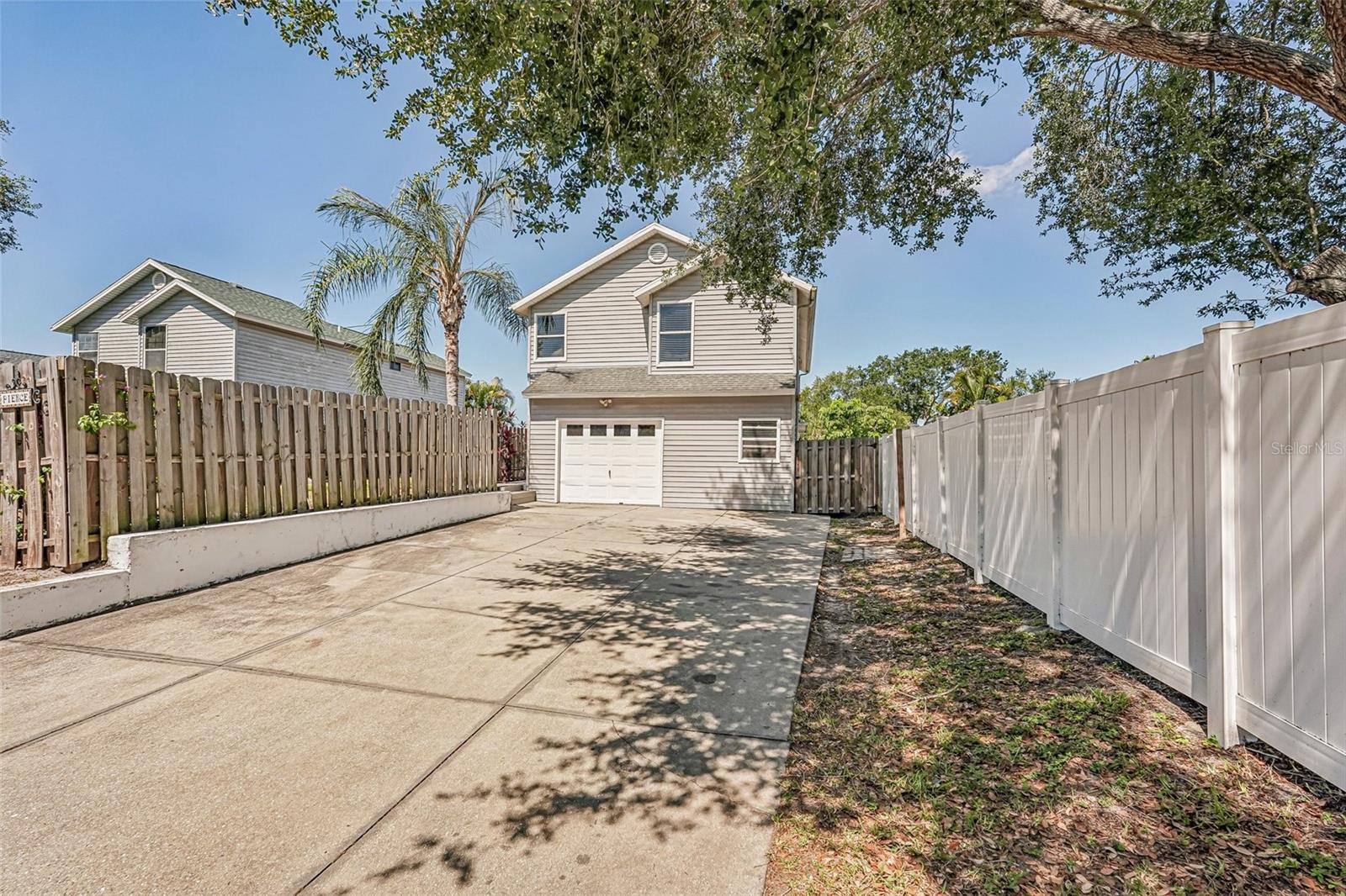 Single Family Residence em SARASOTA, FL - Daniel Dourado