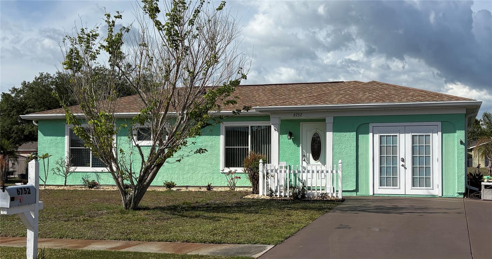 Single Family Residence in NORTH PORT, FL - Daniel Dourado