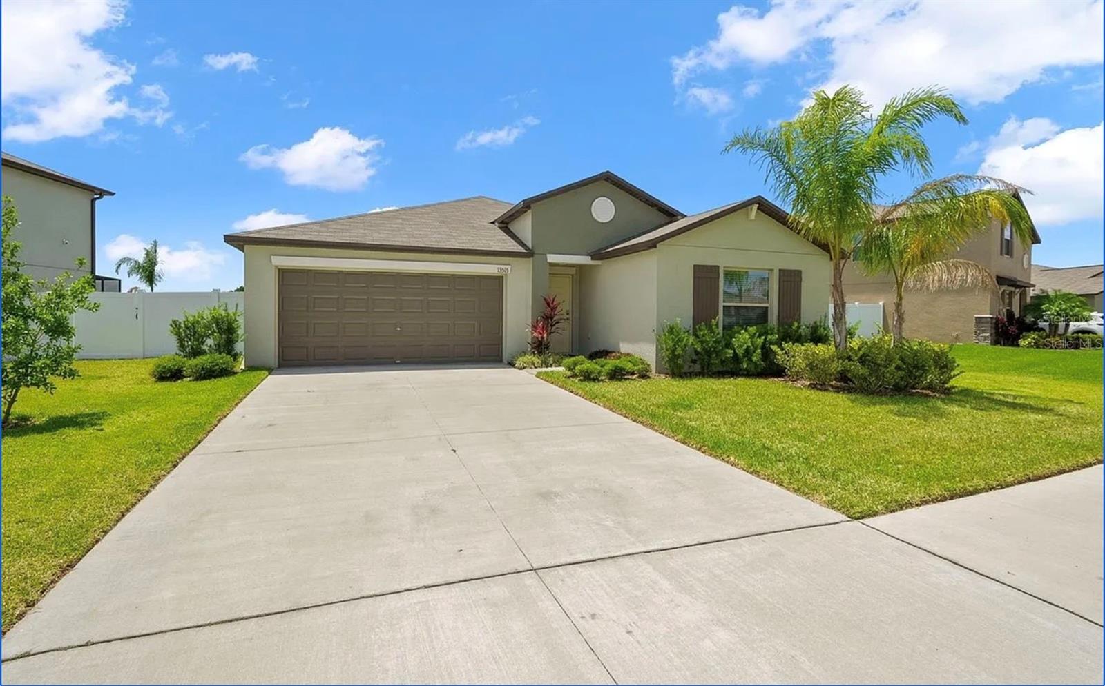 Single Family Residence in RIVERVIEW, FL - Daniel Dourado