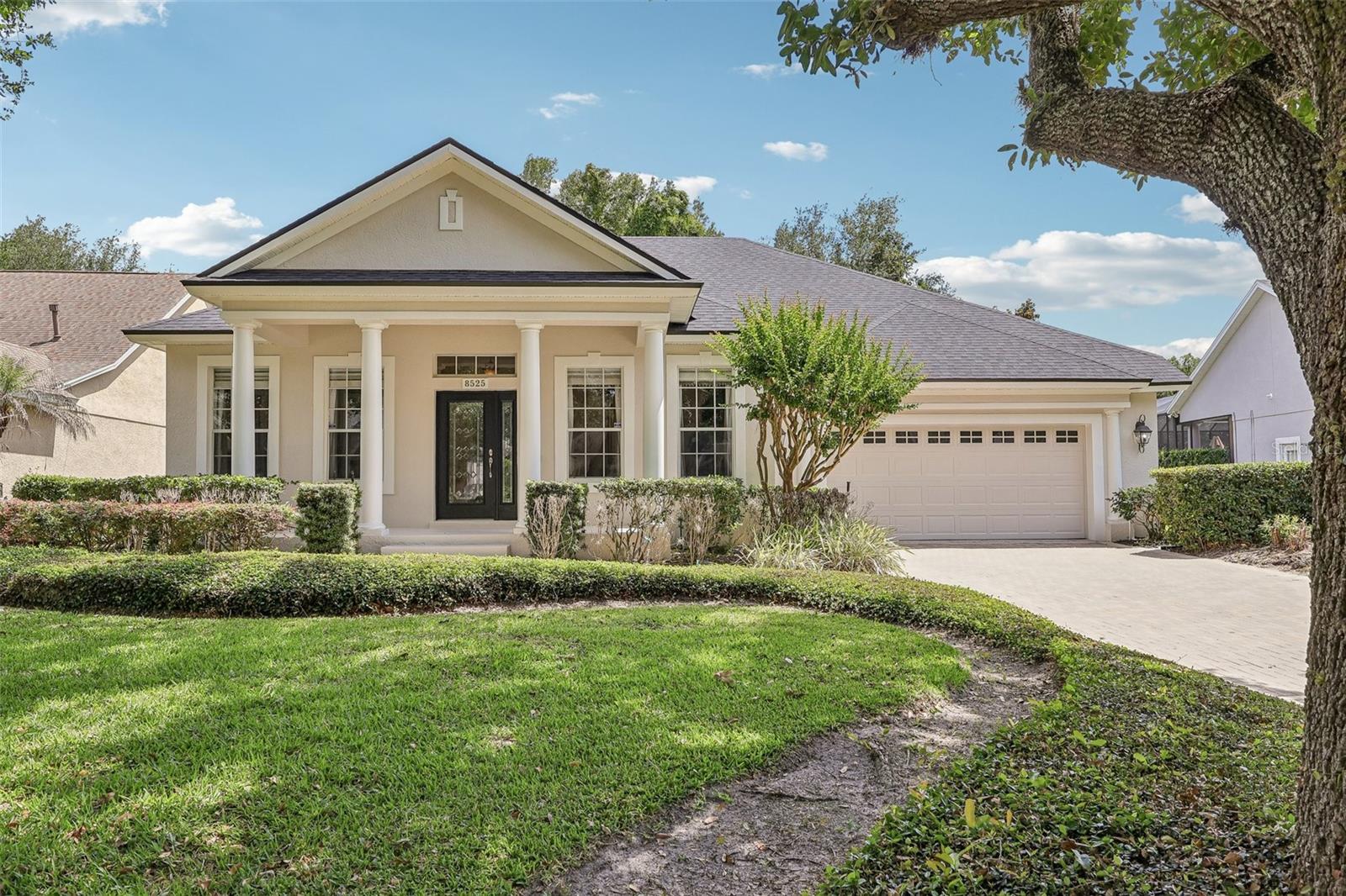 Single Family Residence in WINDERMERE, FL - Daniel Dourado