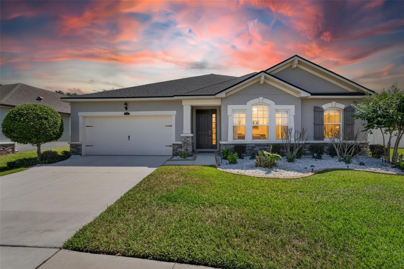 Single Family Residence in RIVERVIEW, FL - Daniel Dourado