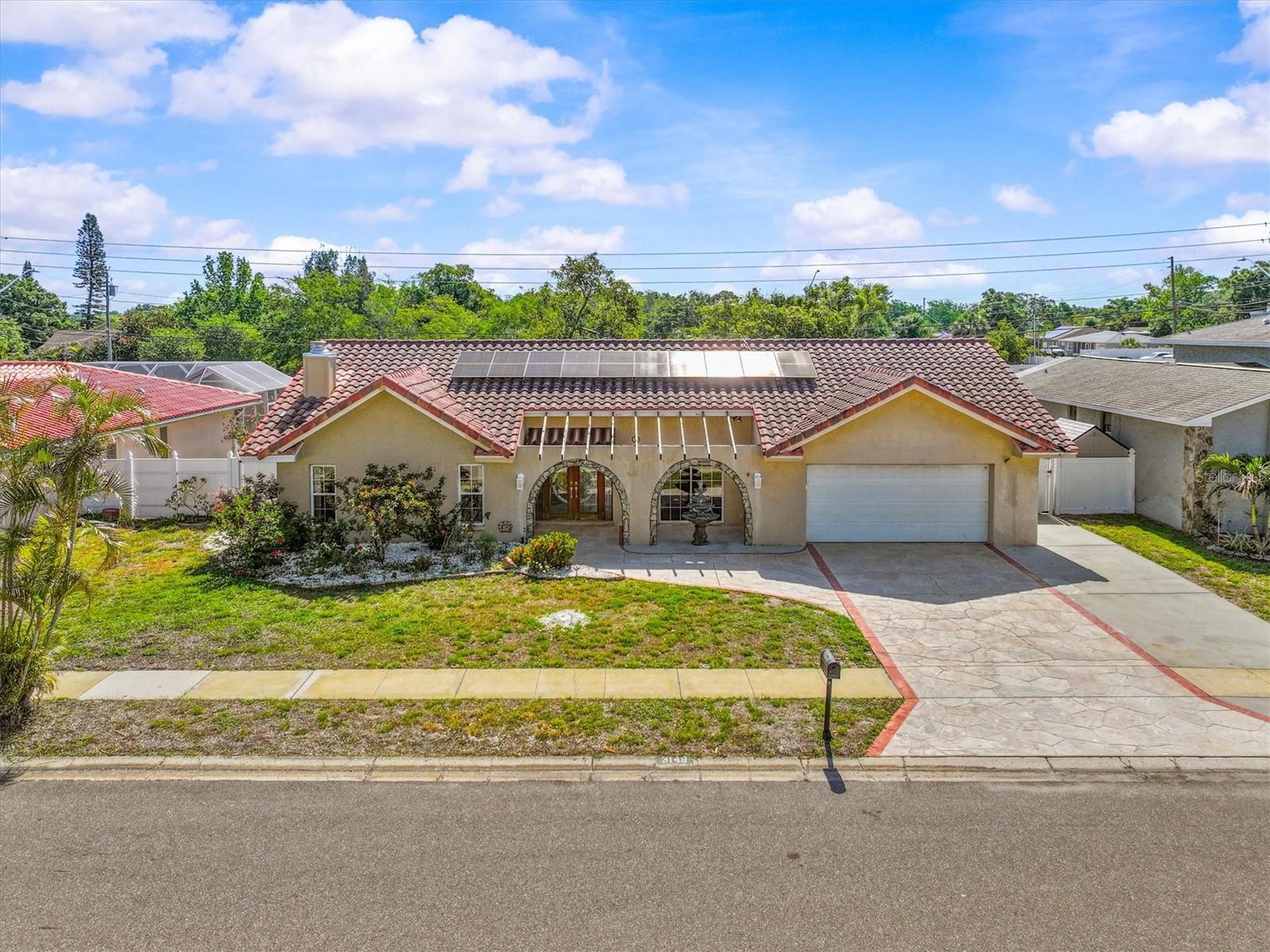 Single Family Residence em DUNEDIN, FL - Daniel Dourado