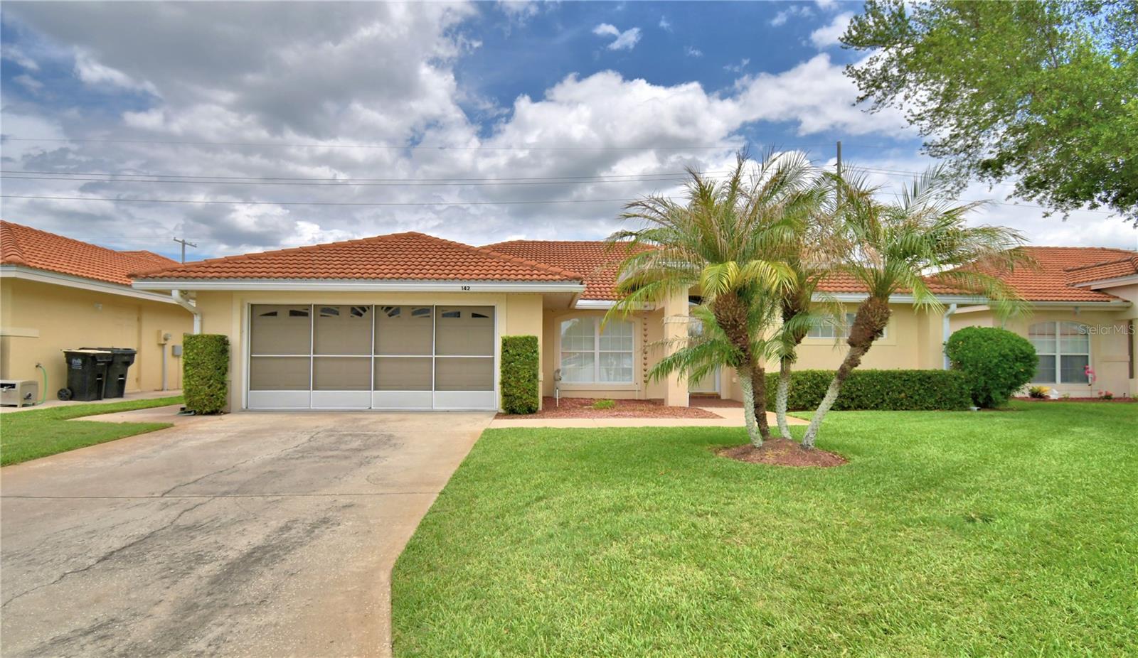 Single Family Residence in WINTER HAVEN, FL - Daniel Dourado
