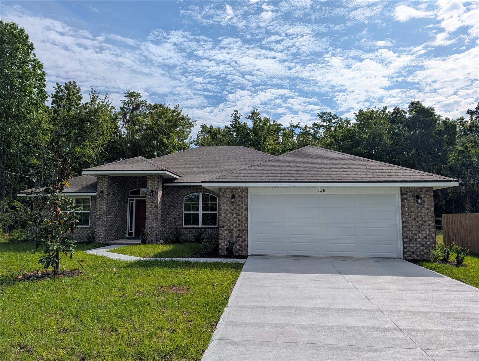 Single Family Residence in PALM COAST, FL - Daniel Dourado