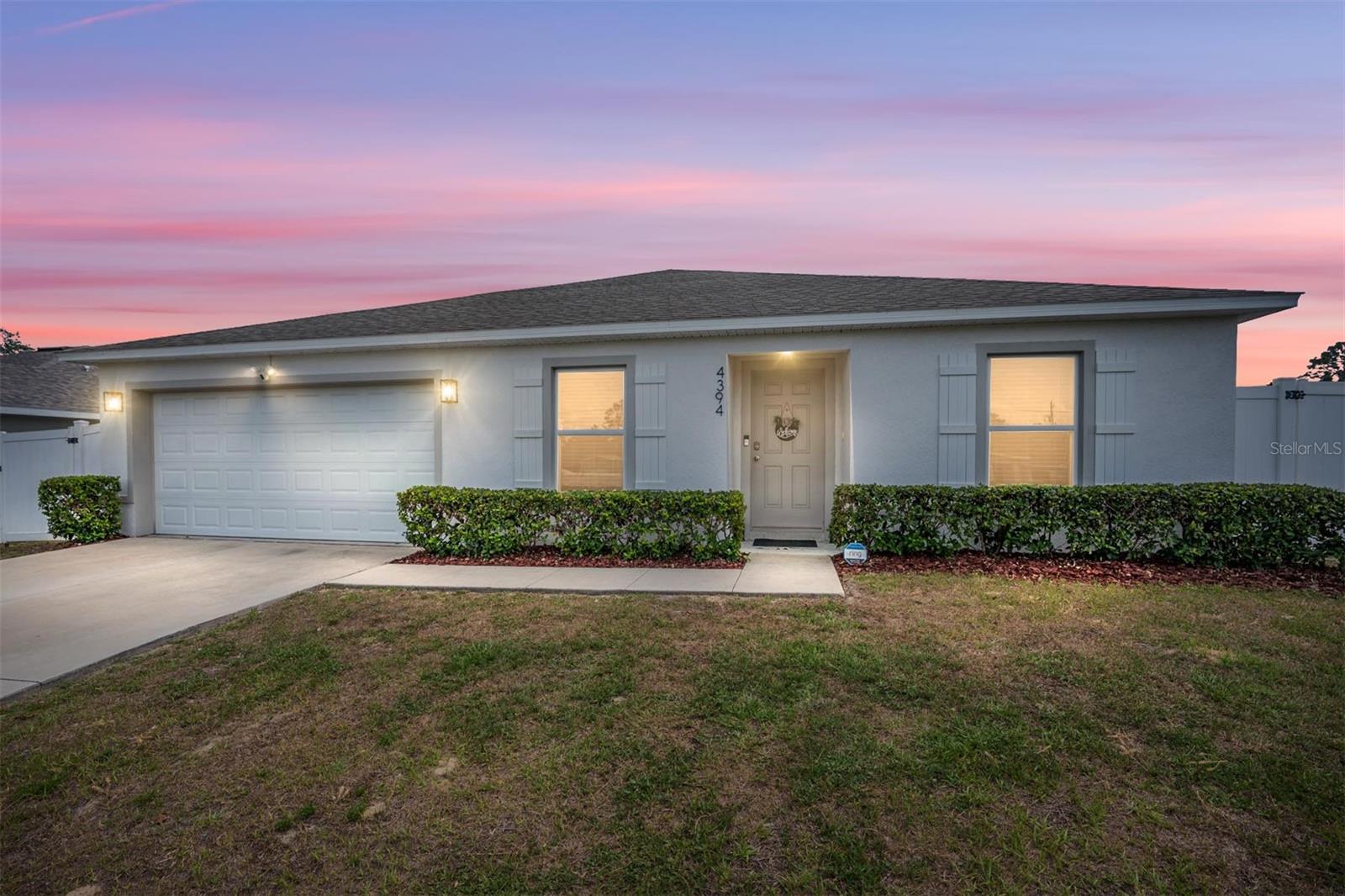 Single Family Residence in OCALA, FL - Daniel Dourado