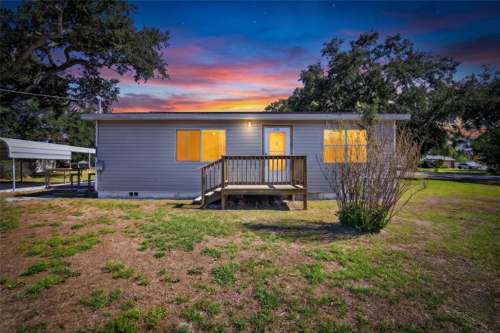 Single Family Residence em BRANDON, FL - Daniel Dourado