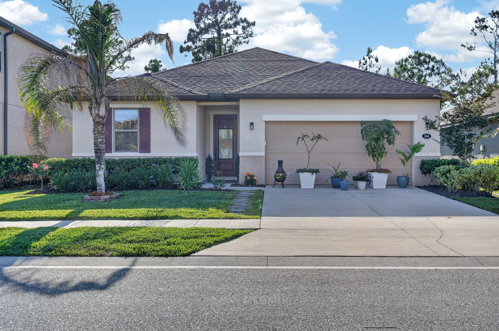 Single Family Residence in DAYTONA BEACH, FL - Daniel Dourado
