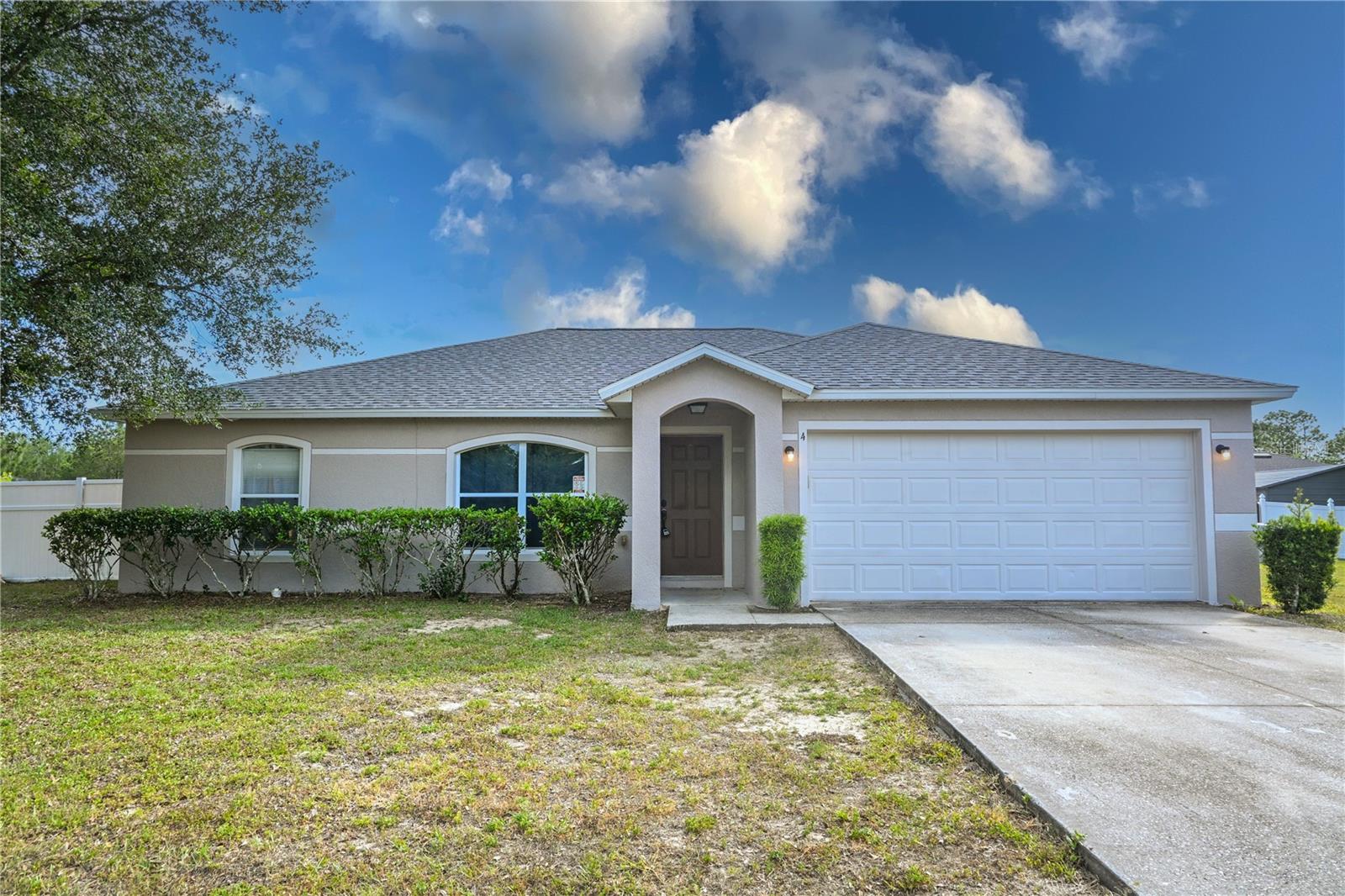Single Family Residence in OCALA, FL - Daniel Dourado