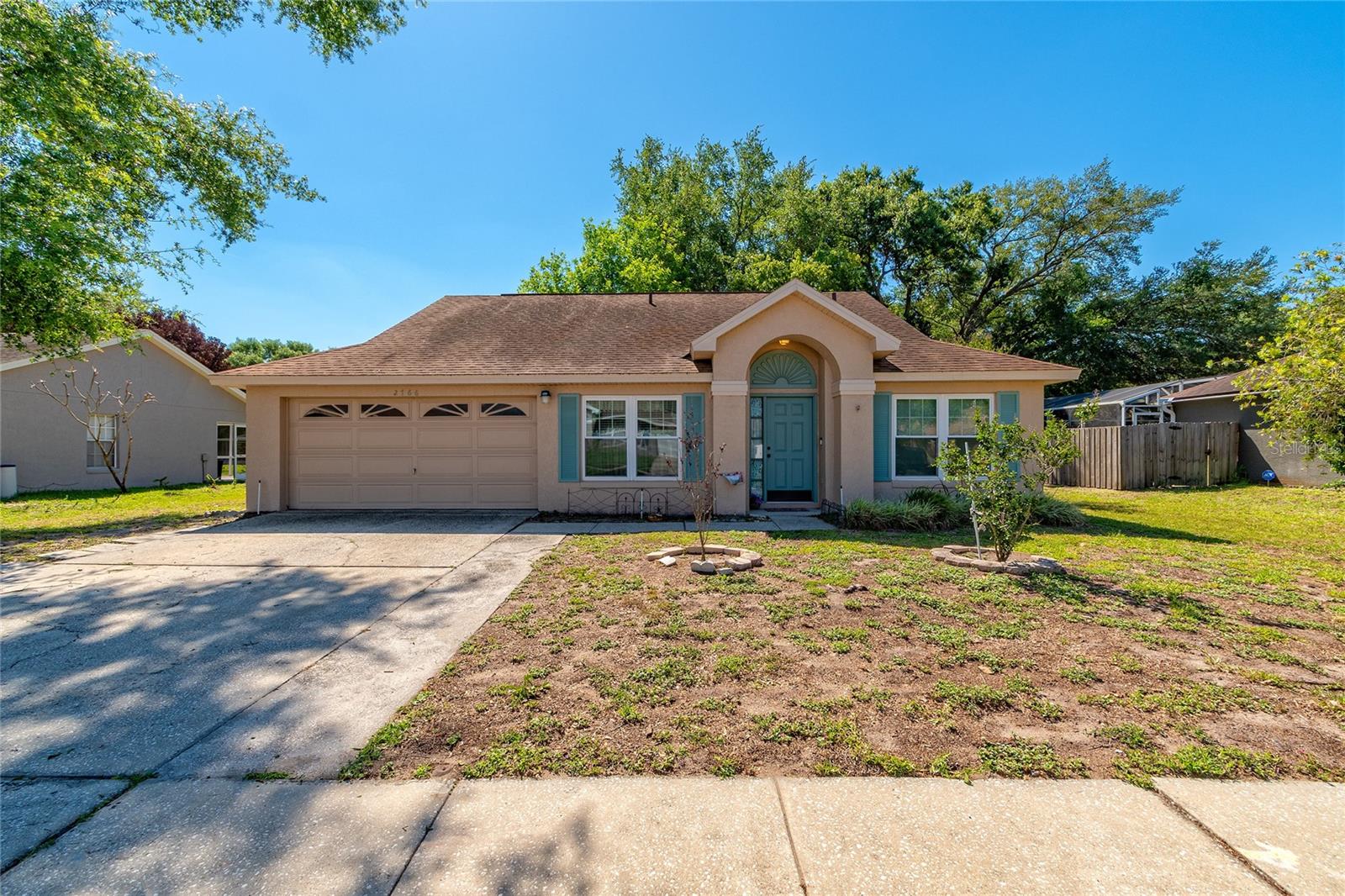 Single Family Residence in OCOEE, FL - Daniel Dourado
