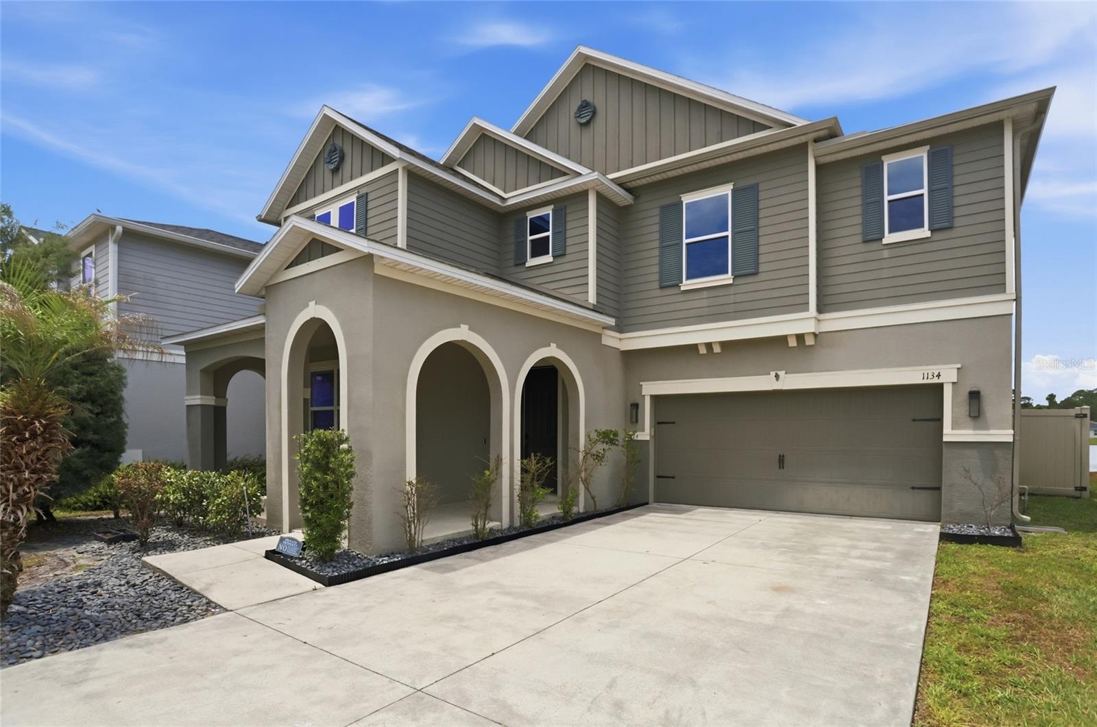 Single Family Residence in DAVENPORT, FL - Daniel Dourado