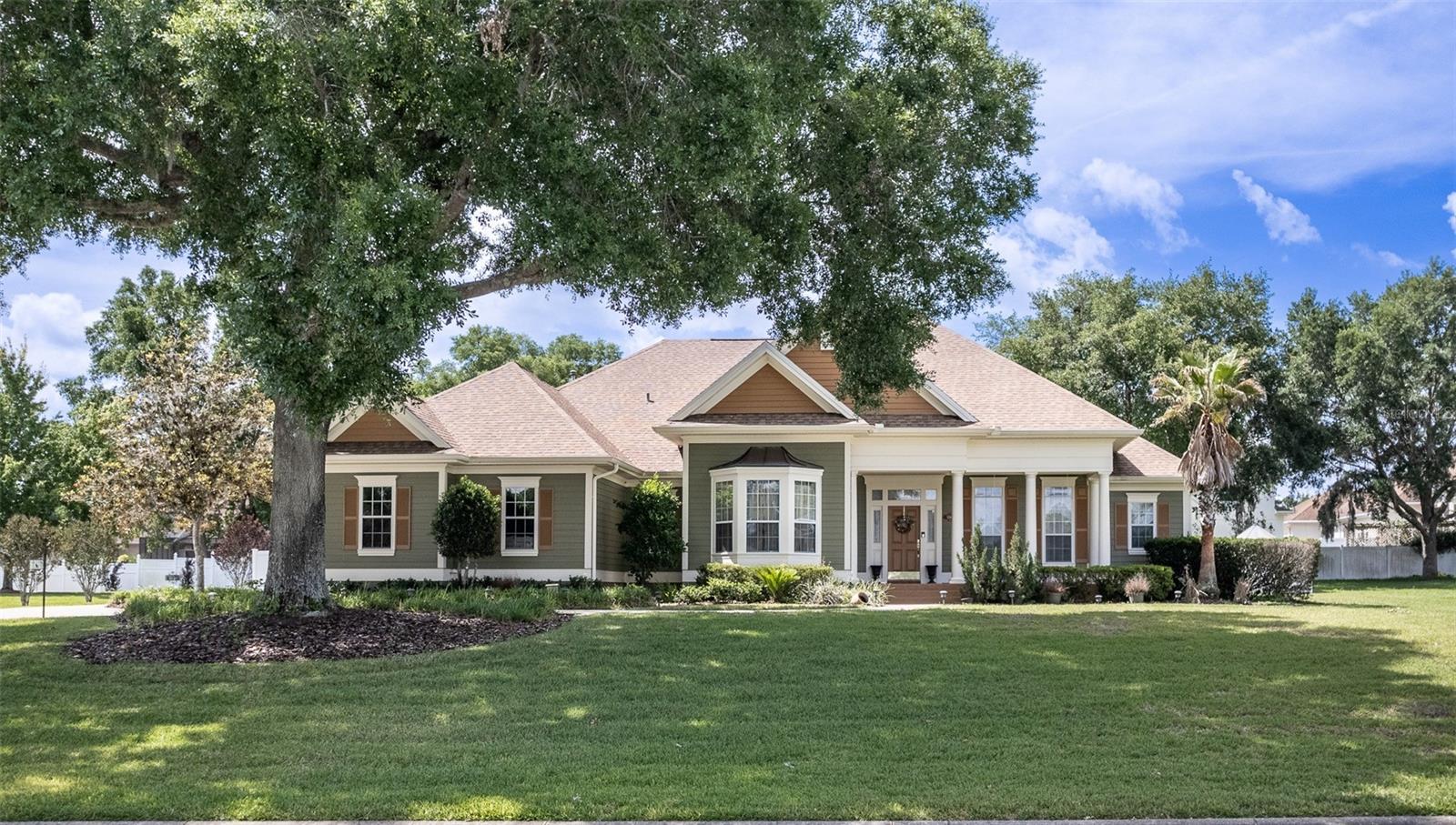Single Family Residence in OCALA, FL - Daniel Dourado