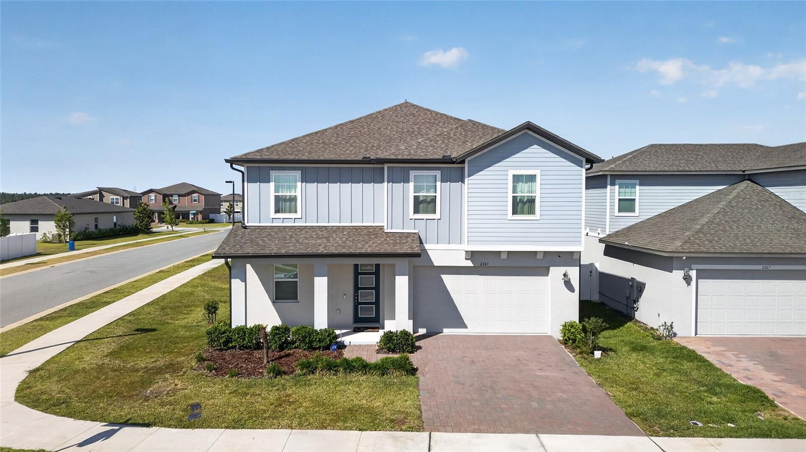 Single Family Residence in CLERMONT, FL - Daniel Dourado