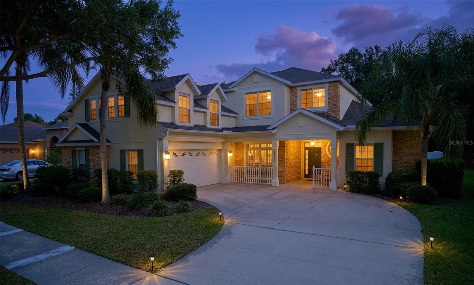 Single Family Residence in ORLANDO, FL - Daniel Dourado