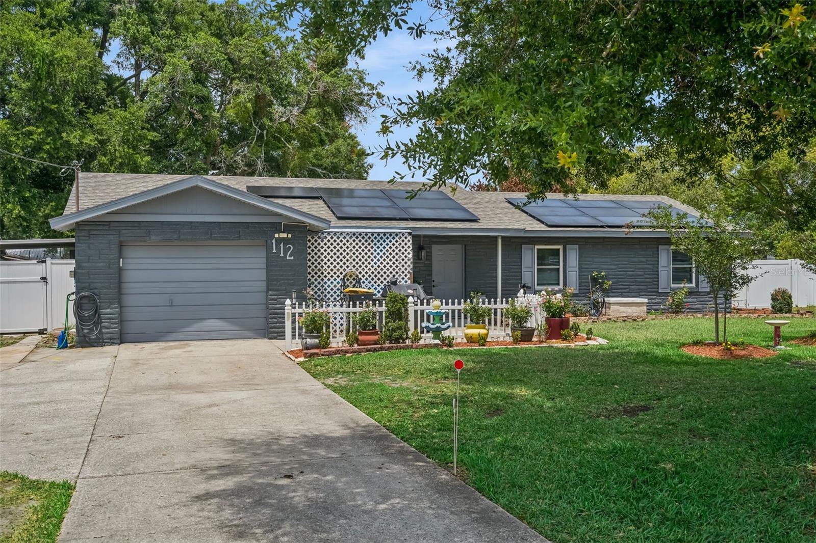 Single Family Residence in AUBURNDALE, FL - Daniel Dourado