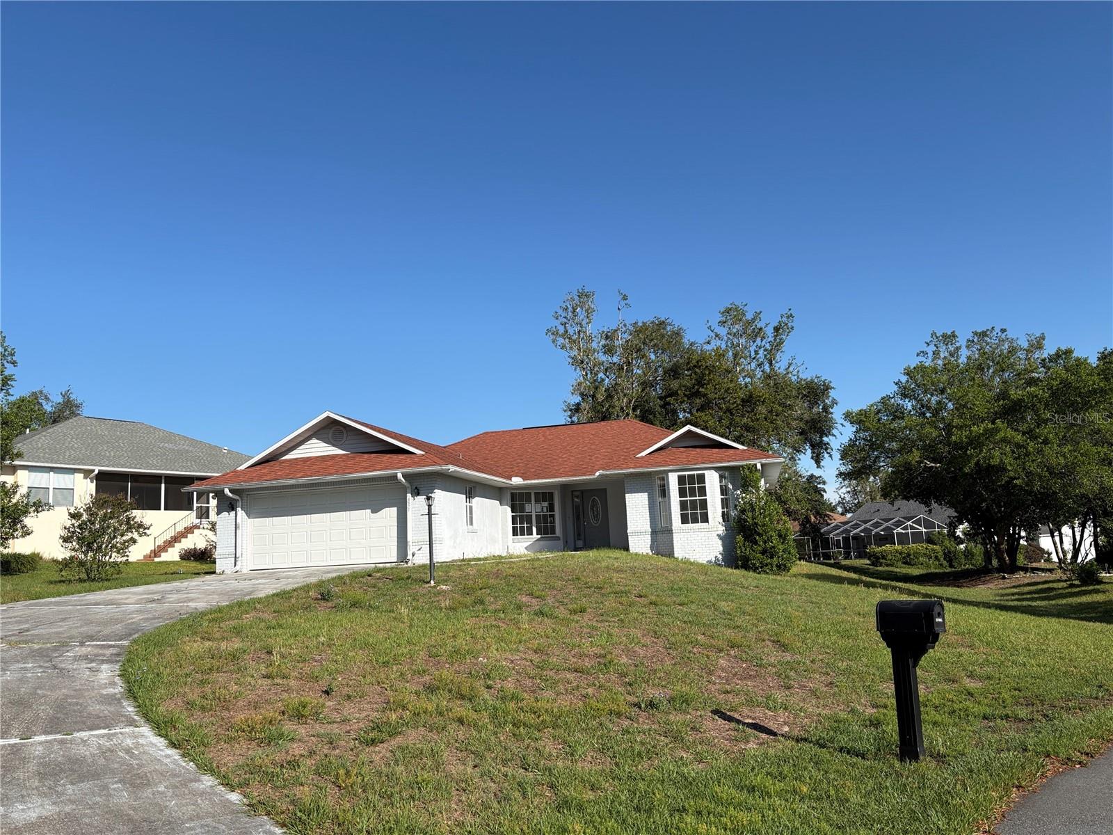 Single Family Residence em BEVERLY HILLS, FL - Daniel Dourado