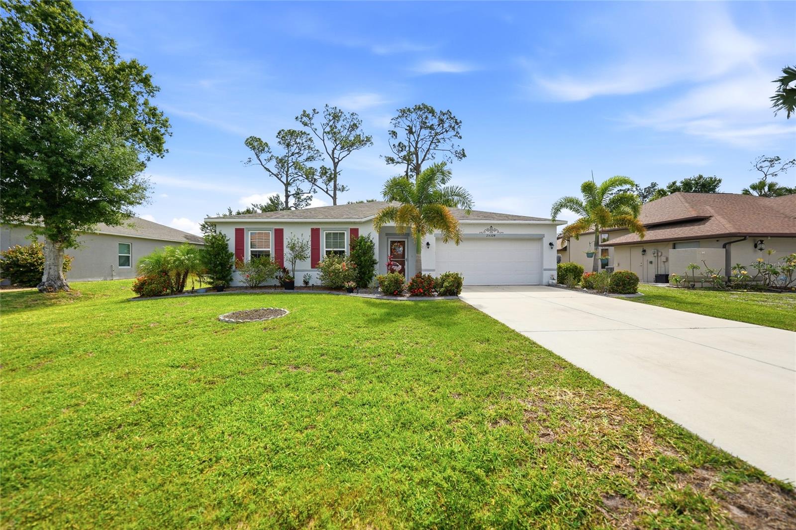 Single Family Residence in PUNTA GORDA, FL - Daniel Dourado