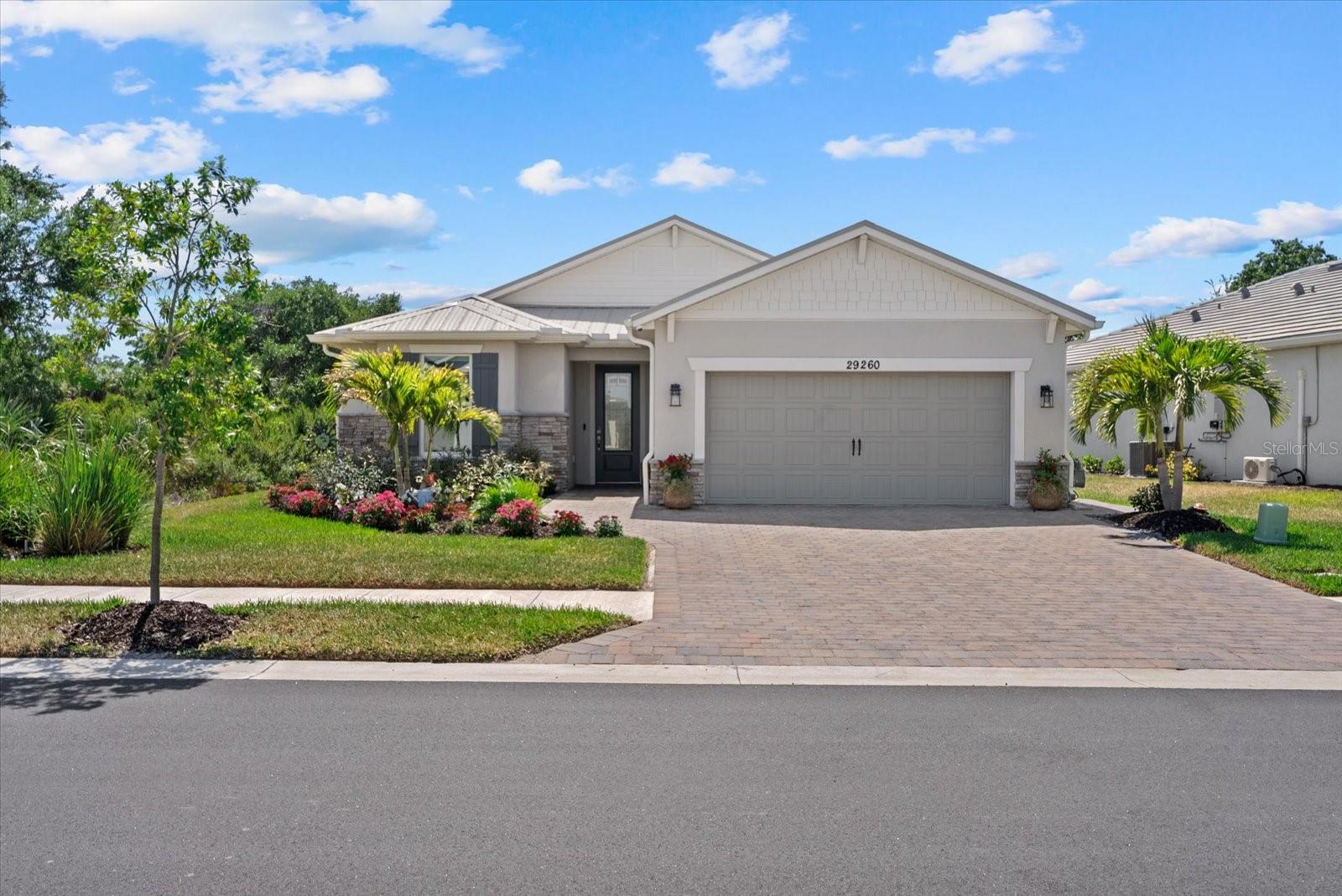 Single Family Residence in ENGLEWOOD, FL - Daniel Dourado