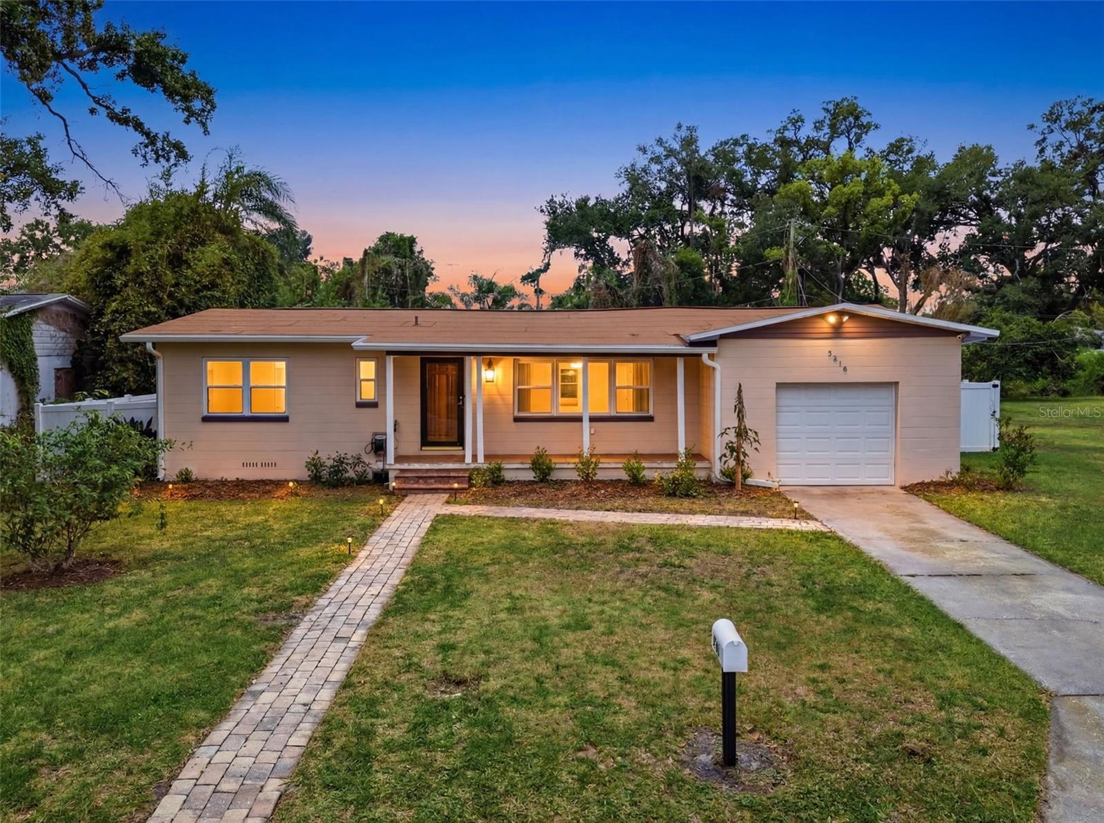 Single Family Residence em TAMPA, FL - Daniel Dourado