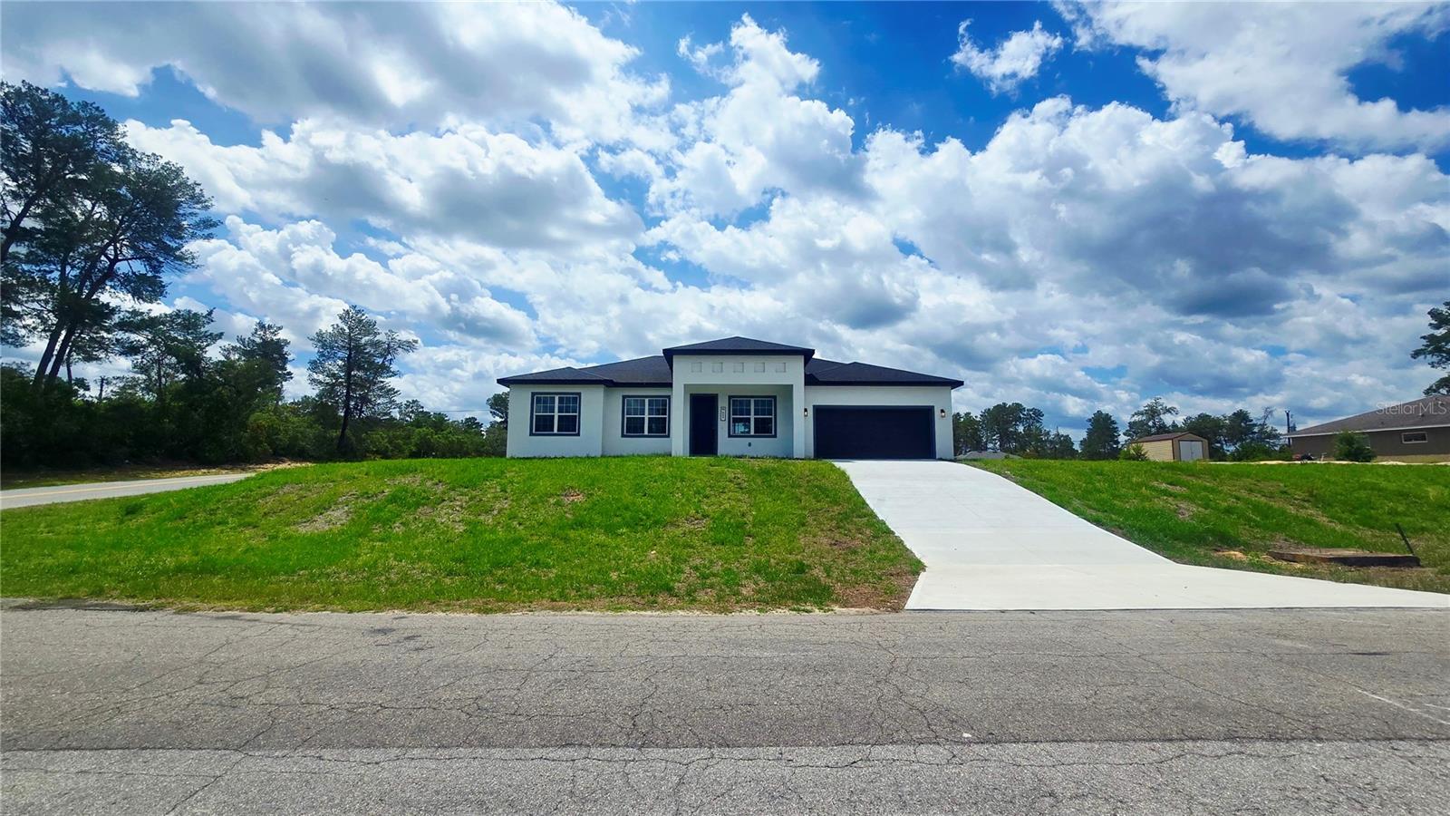 Single Family Residence in OCALA, FL - Daniel Dourado