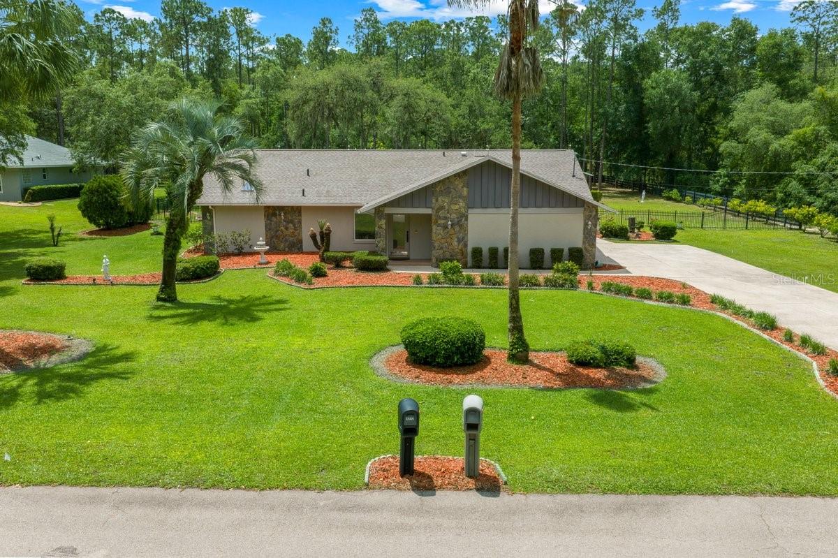 Single Family Residence in HERNANDO, FL - Daniel Dourado
