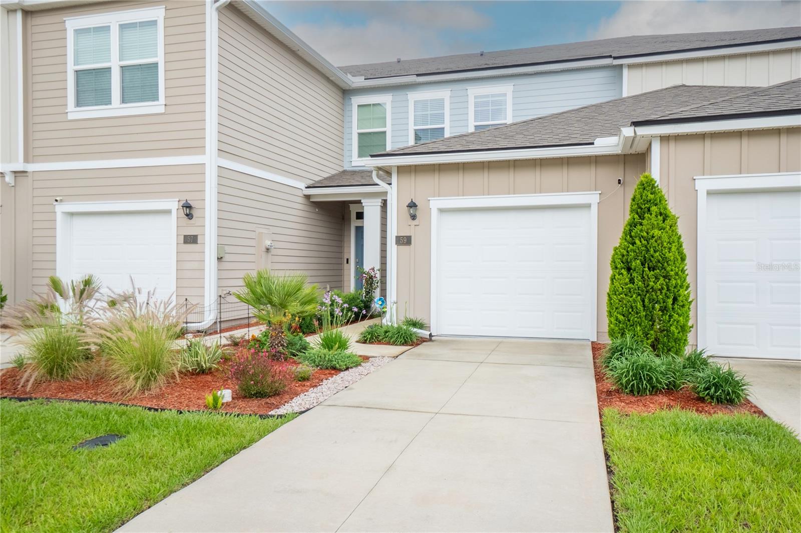 Townhouse in PALM COAST, FL - Daniel Dourado