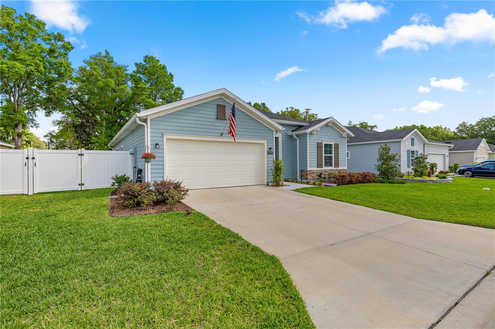 Single Family Residence in OCALA, FL - Daniel Dourado