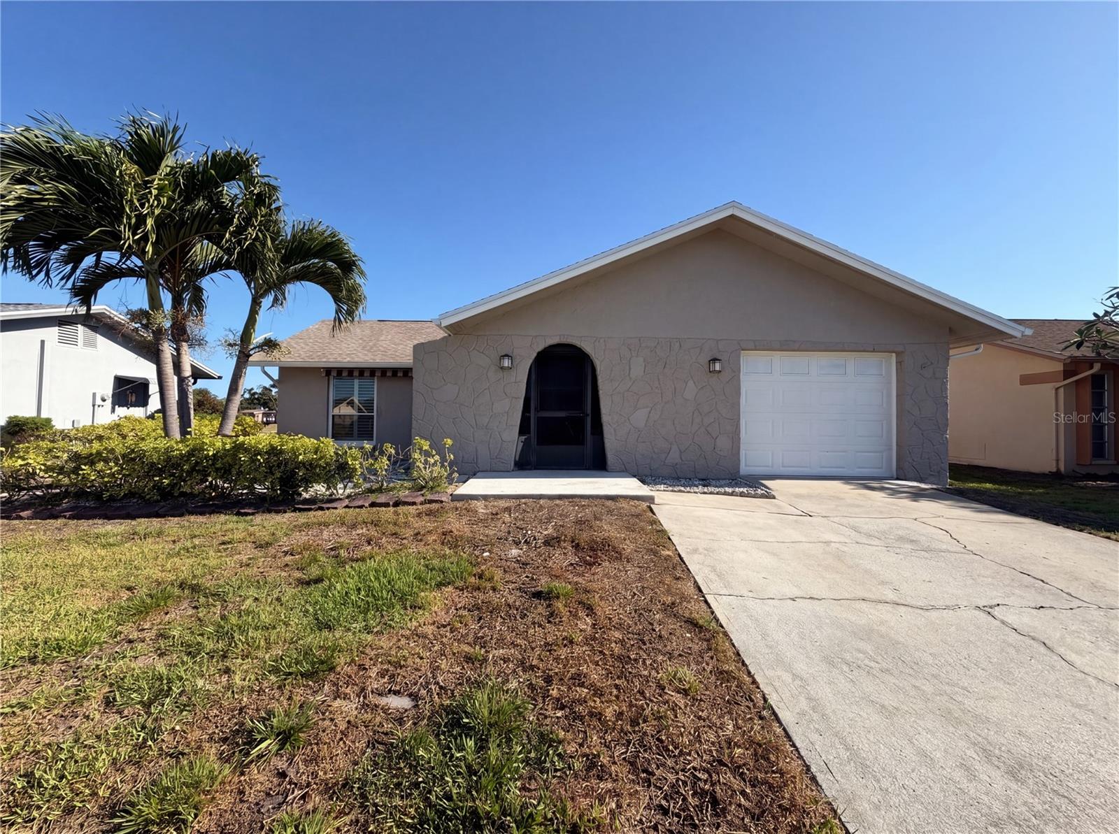 Single Family Residence em CLEARWATER, FL - Daniel Dourado