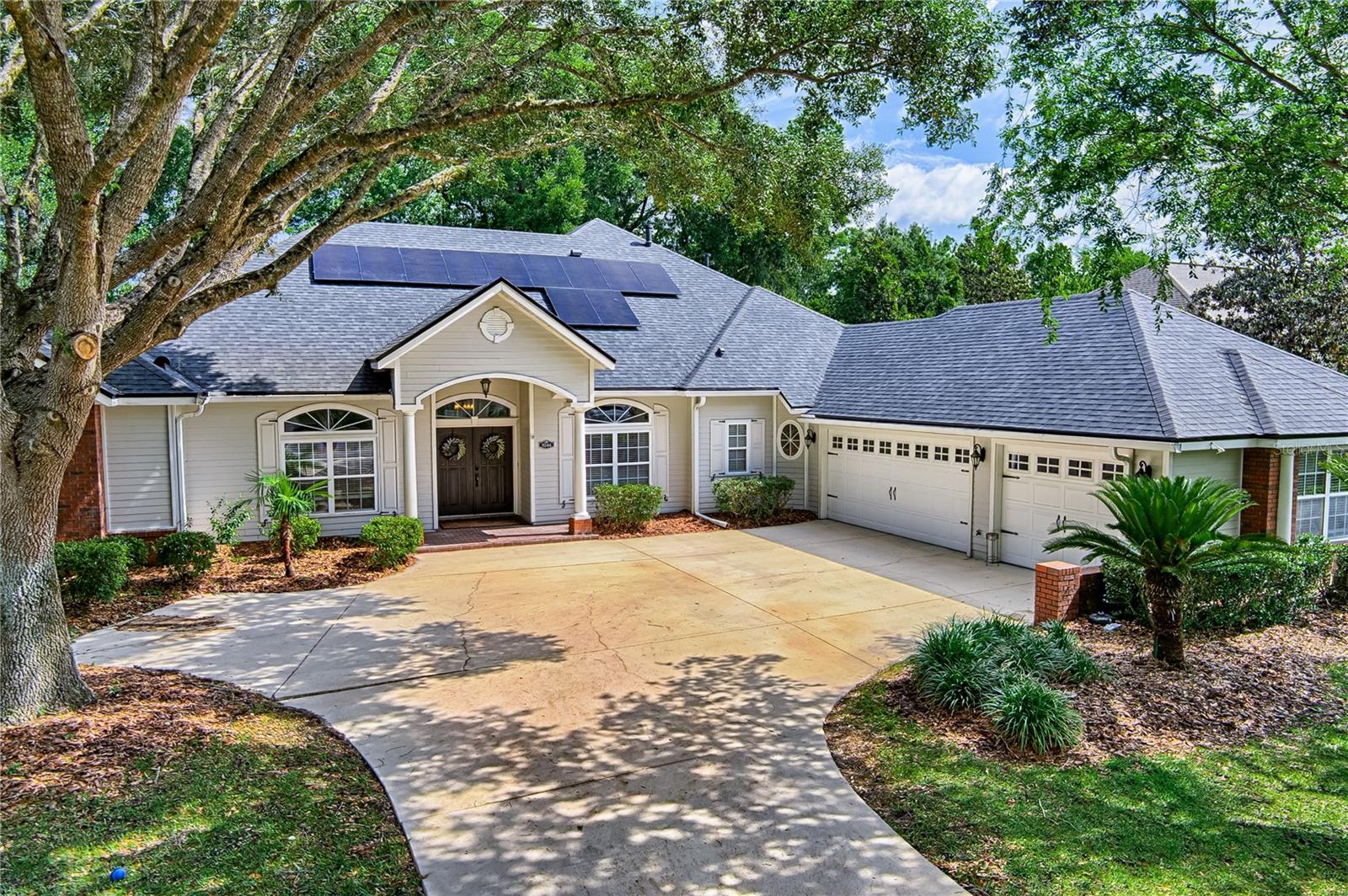 Single Family Residence em GAINESVILLE, FL - Daniel Dourado