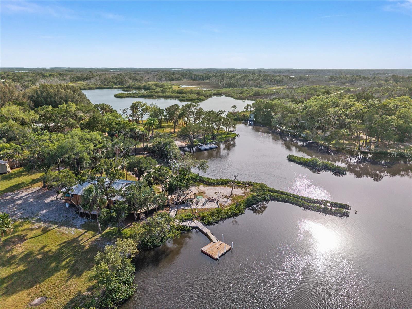 Single Family Residence em CRYSTAL RIVER, FL - Daniel Dourado