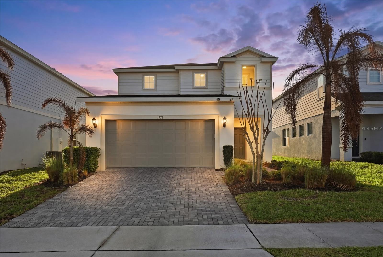 Single Family Residence in DAVENPORT, FL - Daniel Dourado