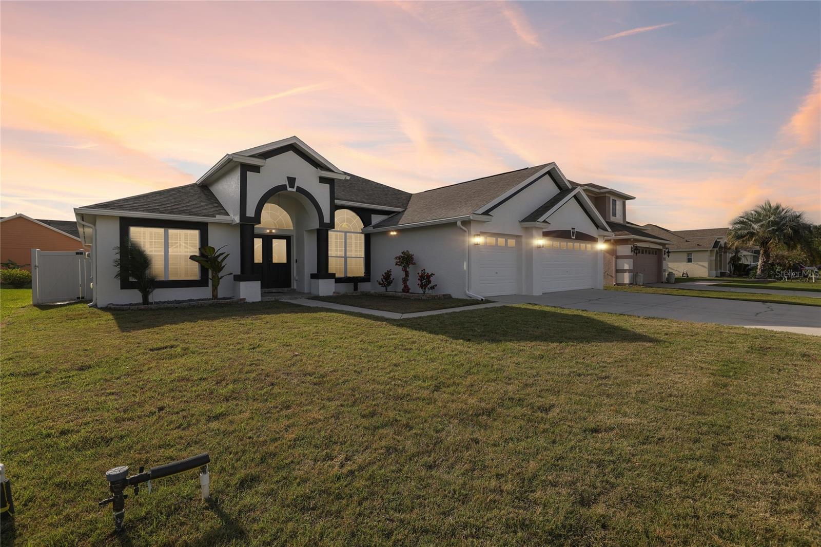 Single Family Residence em KISSIMMEE, FL - Daniel Dourado