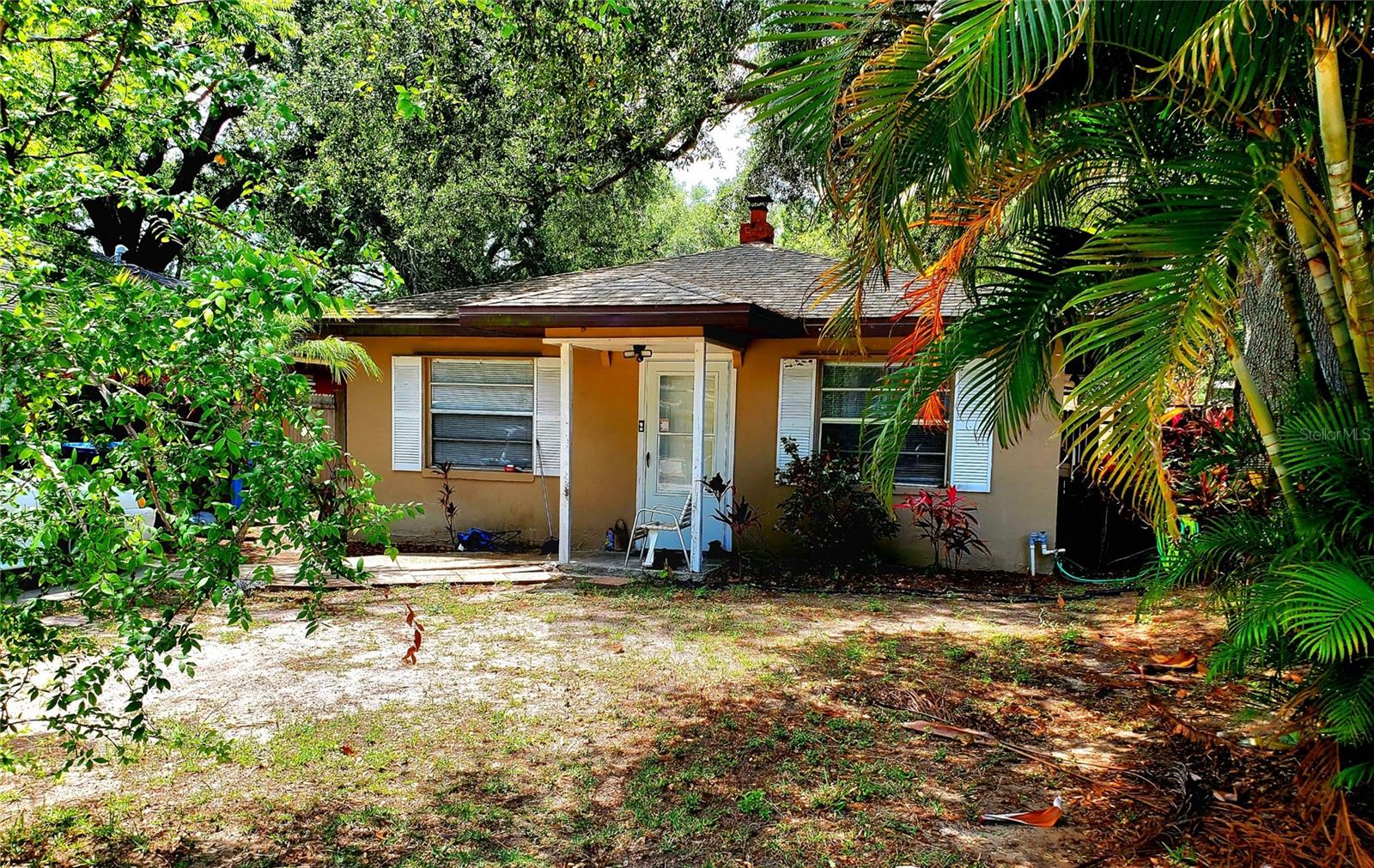 Single Family Residence in LARGO, FL - Daniel Dourado