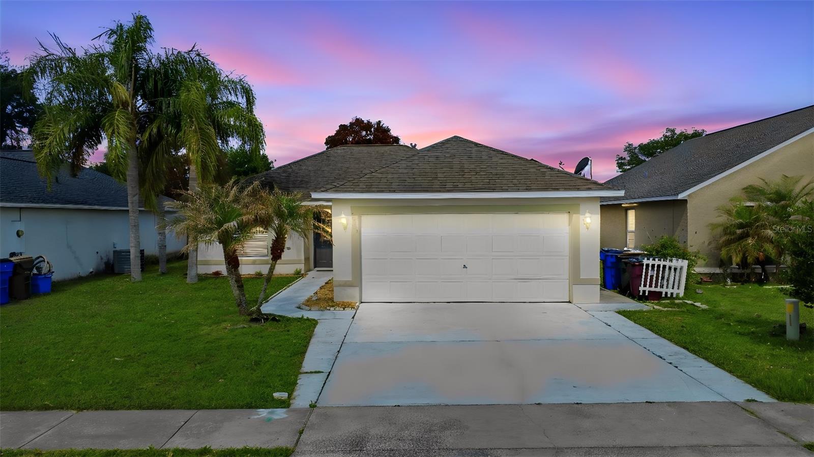 Single Family Residence in ST CLOUD, FL - Daniel Dourado