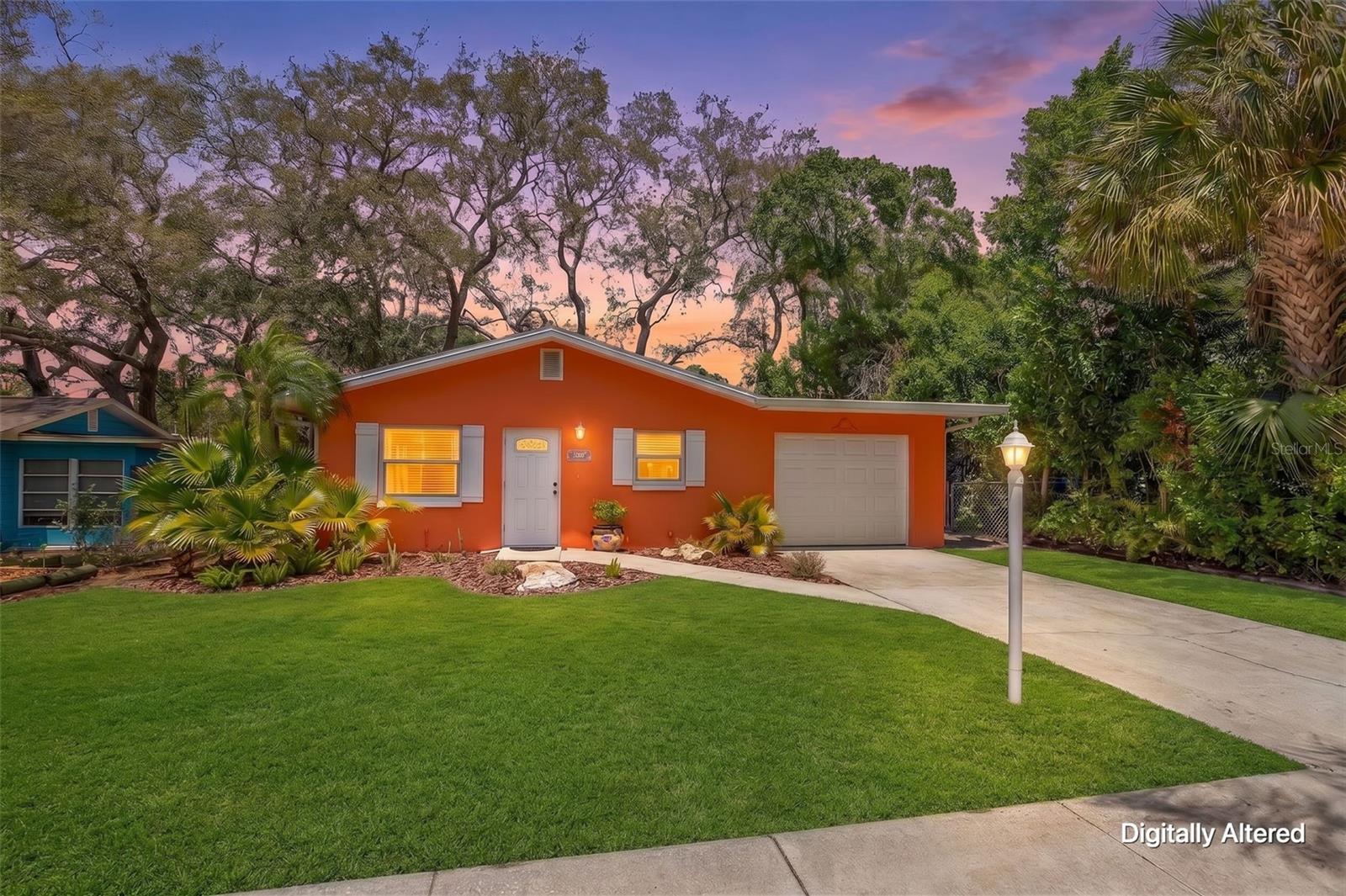 Single Family Residence em CRYSTAL BEACH, FL - Daniel Dourado