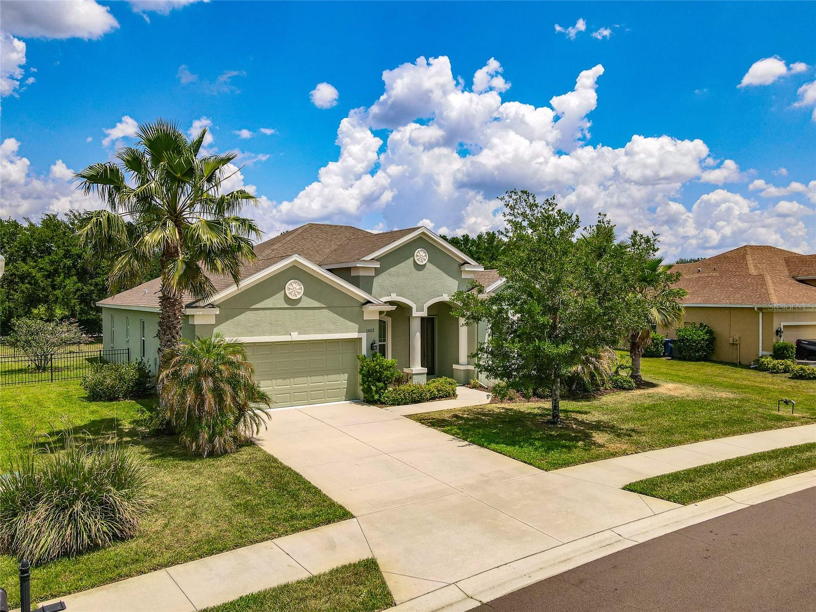 Single Family Residence in PARRISH, FL - Daniel Dourado
