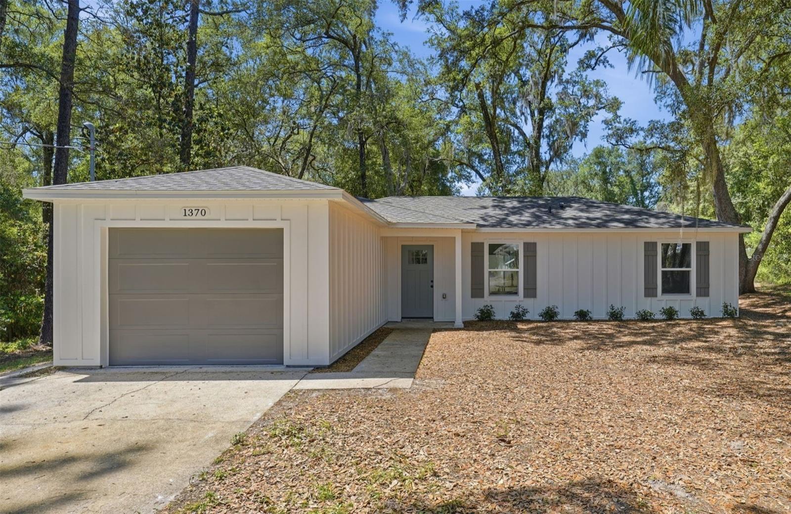 Single Family Residence em ORANGE CITY, FL - Daniel Dourado