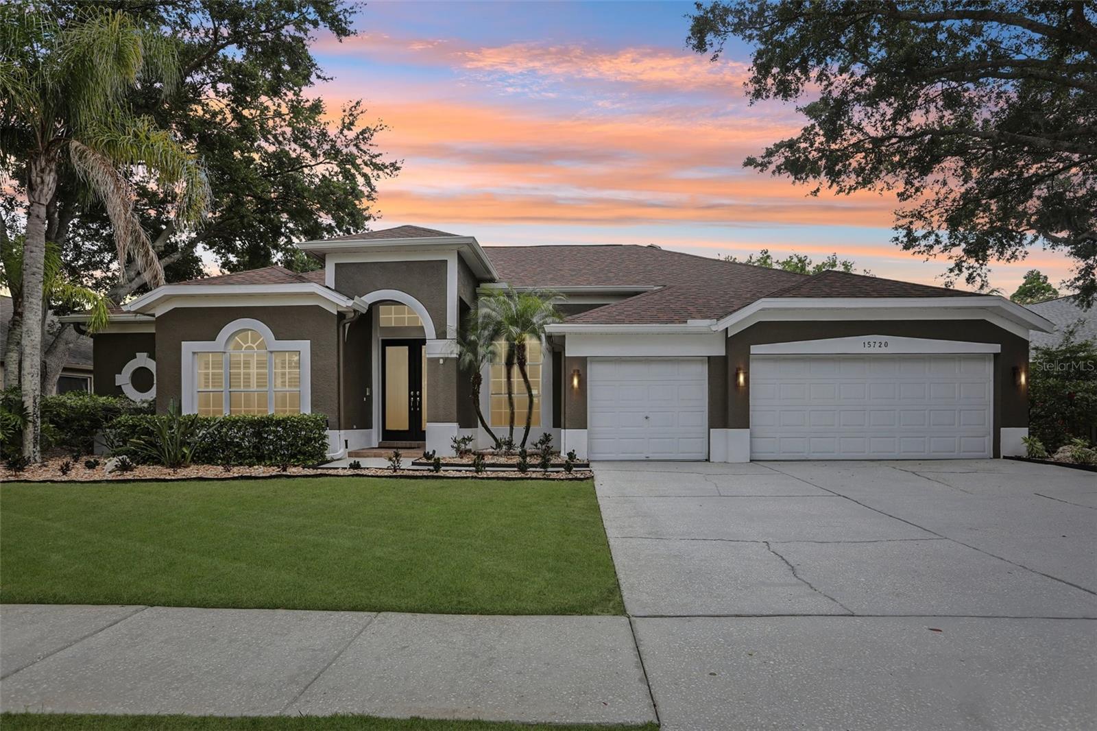 Single Family Residence em ODESSA, FL - Daniel Dourado