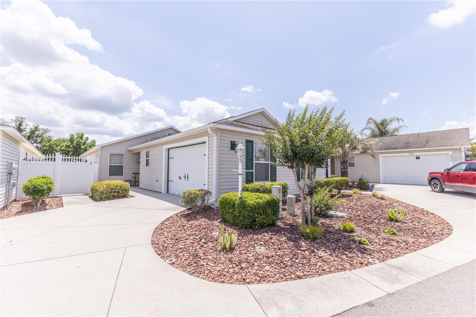 Single Family Residence em THE VILLAGES, FL - Daniel Dourado