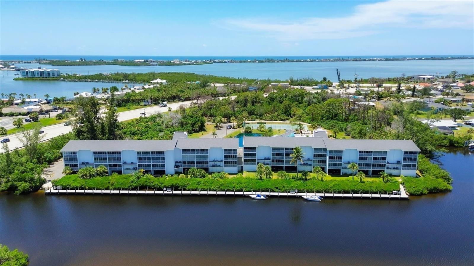 Condominium in ENGLEWOOD, FL - Daniel Dourado