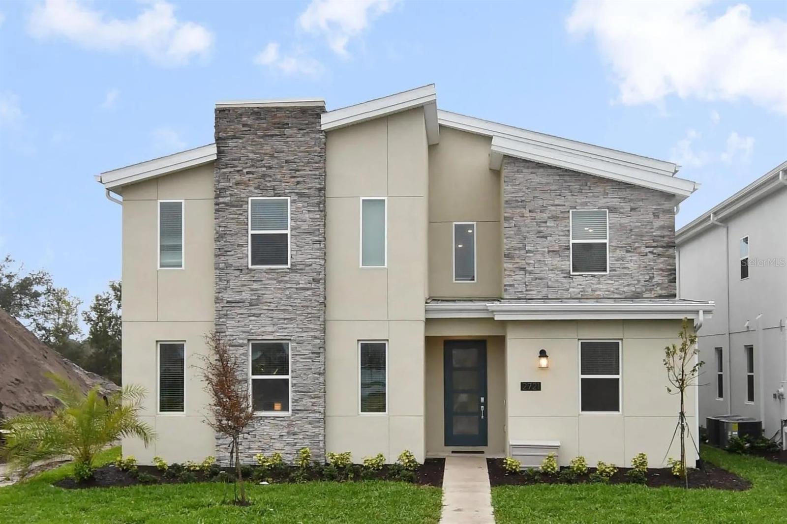 Single Family Residence em KISSIMMEE, FL - Daniel Dourado