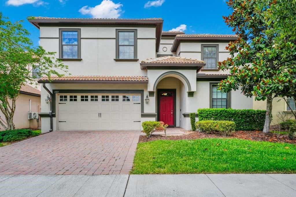 Single Family Residence in DAVENPORT, FL - Daniel Dourado