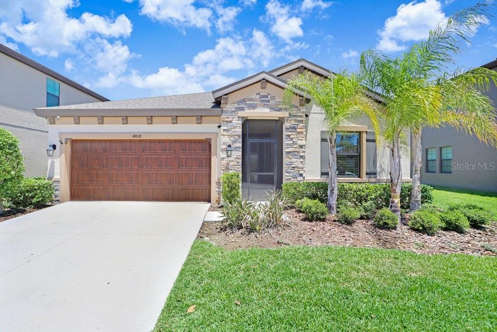 Single Family Residence em LITHIA, FL - Daniel Dourado