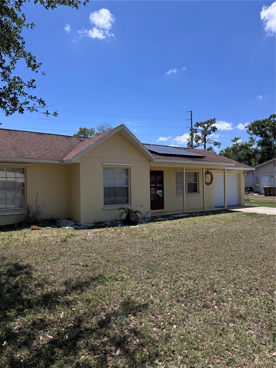 Single Family Residence in ST CLOUD, FL - Daniel Dourado