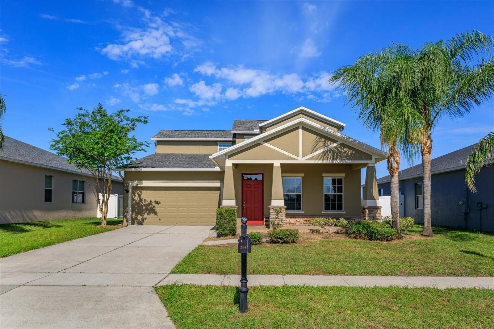 Single Family Residence in ORLANDO, FL - Daniel Dourado