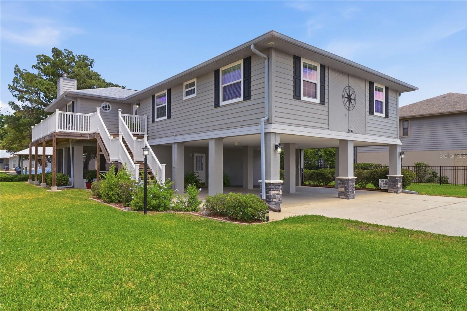 Single Family Residence em CRYSTAL RIVER, FL - Daniel Dourado